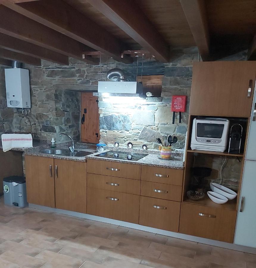 Casas Da Cabrieira